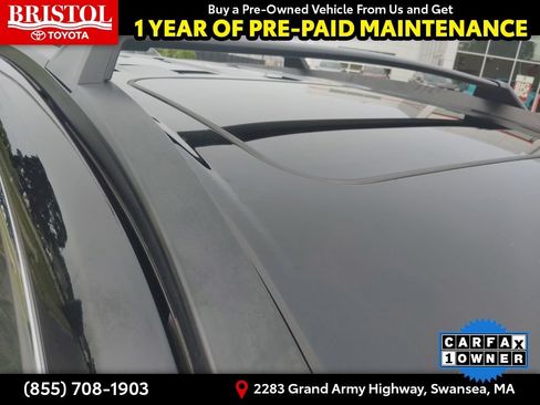 Used 2024 Toyota Corolla Cross XLE w/ Convenience Package AWD/4WD image 9