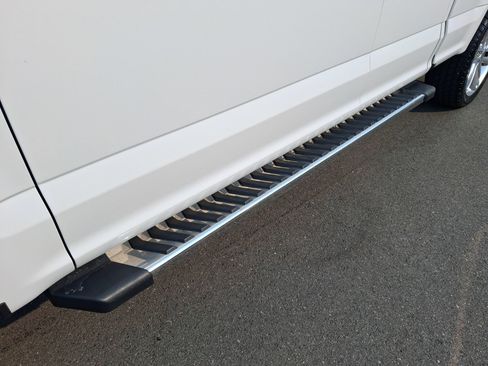 Used 2018 Ford F150 XLT AWD/4WD image 8