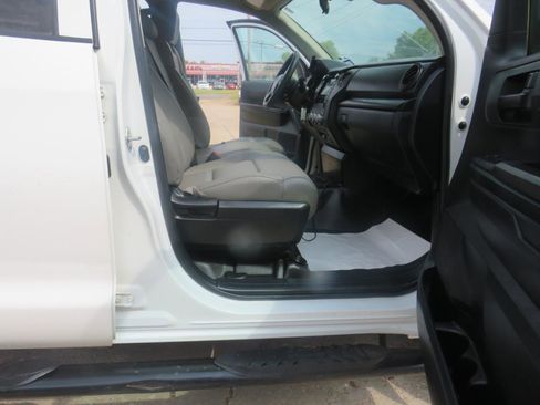 Used 2020 Toyota Tundra SR AWD/4WD image 17