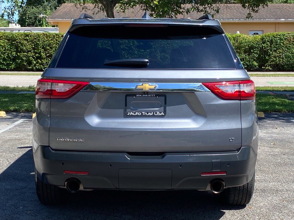 Used 2020 Chevrolet Traverse LT FWD image 6