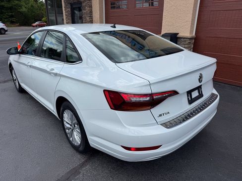 Used 2019 Volkswagen Jetta S w/ Driver Assistance Package FWD image 6