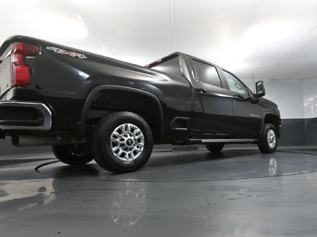 Used 2025 Chevrolet Silverado 2500 LT w/ Convenience Package AWD/4WD image 41
