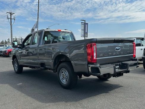 New 2026 Ford F250 XL w/ XL Chrome Package RWD image 6