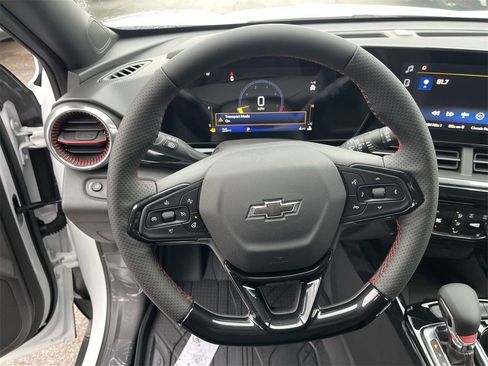 New 2026 Chevrolet Trax RS w/ Sunroof Package image 14