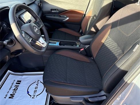 Used 2024 Nissan Kicks SR image 17