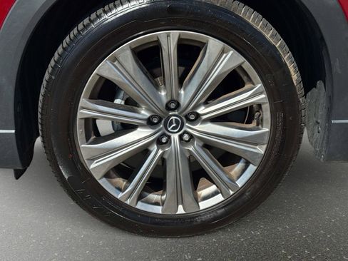 Used 2023 MAZDA CX-9 Signature image 9