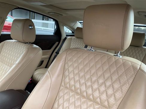 Used 2016 Jaguar XJ L Portfolio image 15