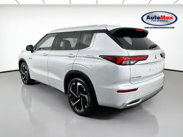 Used 2023 Mitsubishi Outlander SEL AWD/4WD image 8