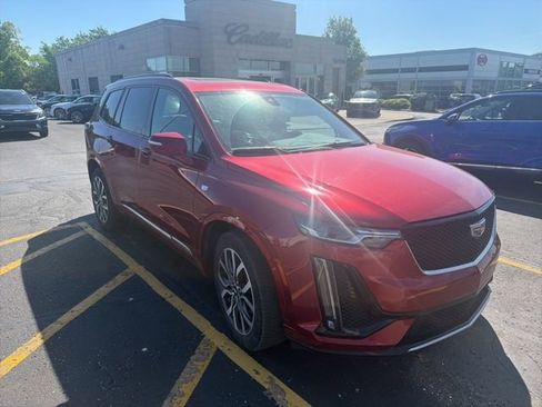 Used 2021 Cadillac XT6 Sport AWD/4WD image 1
