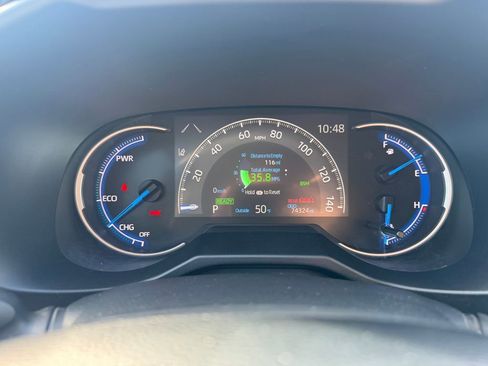 Used 2020 Toyota RAV4 Limited image 16