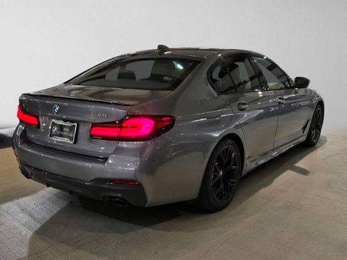 Used 2023 BMW 530i xDrive w/ Executive Package AWD/4WD image 3