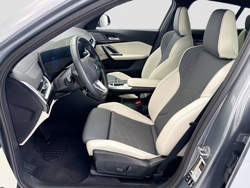 Certified 2026 BMW X2 xDrive28i AWD/4WD image 17
