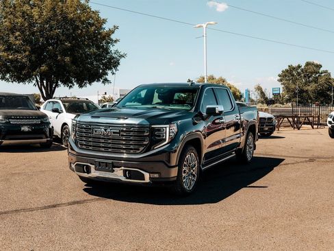Used 2023 GMC Sierra 1500 Denali Ultimate AWD/4WD image 3
