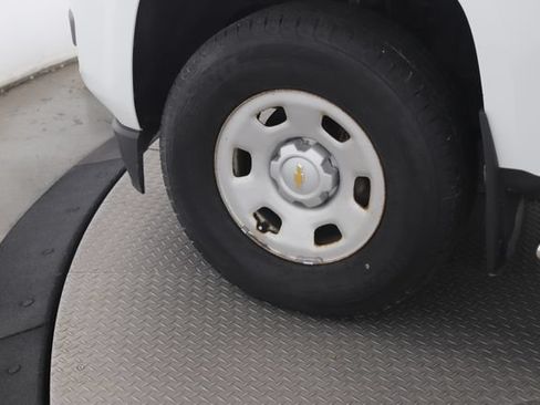 Used 2019 Chevrolet Colorado W/T AWD/4WD image 13