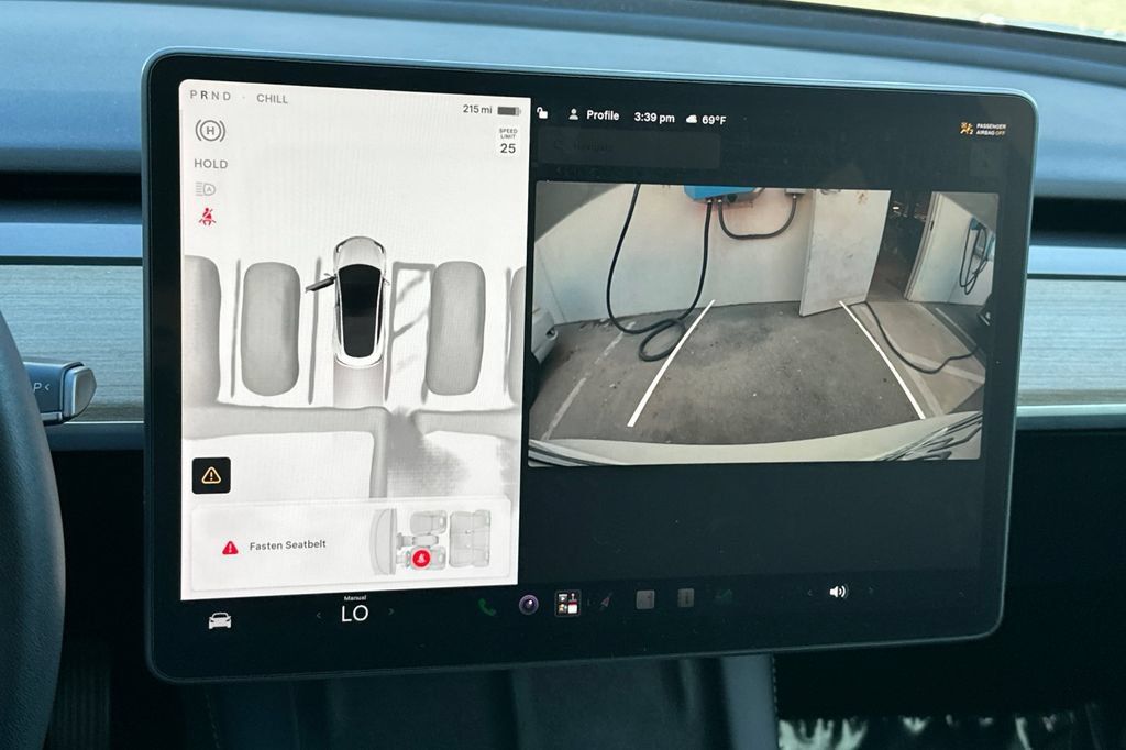 Used 2023 Tesla Model 3 Standard Range RWD image 18