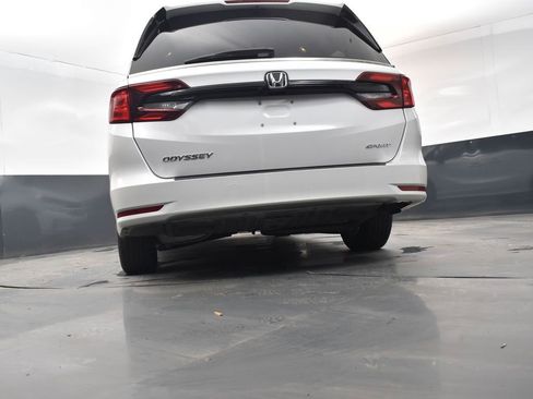 Used 2023 Honda Odyssey Sport image 22