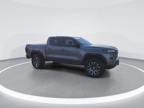 Used 2023 GMC Canyon AT4 AWD/4WD image 2