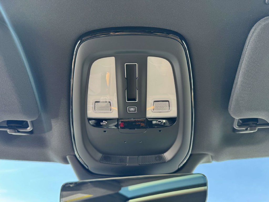 Certified 2024 Volvo XC90 B6 Ultimate AWD/4WD image 30