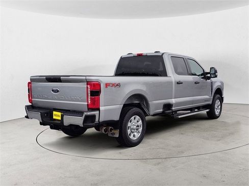 Certified 2024 Ford F350 XLT w/ 360-Degree Camera Package image 5