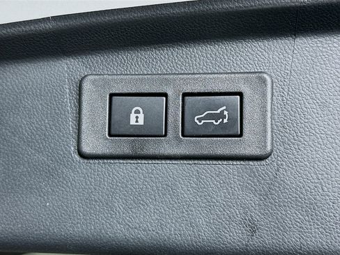 Used 2025 Subaru Outback Onyx Edition image 29