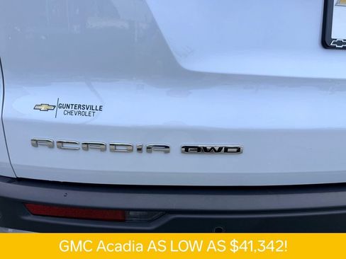 Used 2026 GMC Acadia Elevation w/ Elevation Premium Package AWD/4WD image 7