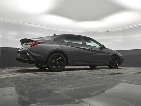 New 2026 Hyundai Elantra SEL Sport FWD image 38
