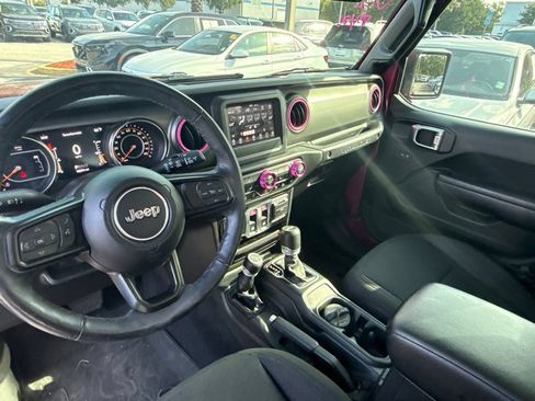 Used 2021 Jeep Wrangler Sport AWD/4WD image 26