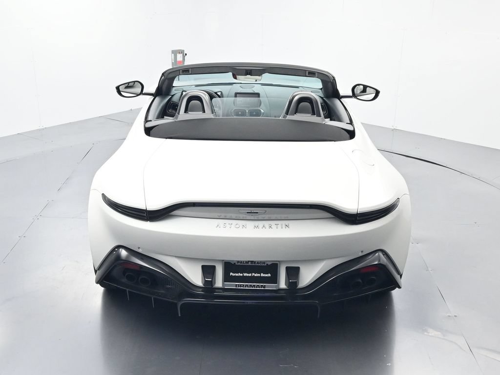Used 2023 Aston Martin V8 Vantage Roadster RWD image 41