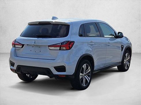 Used 2025 Mitsubishi Outlander Sport AWD image 5