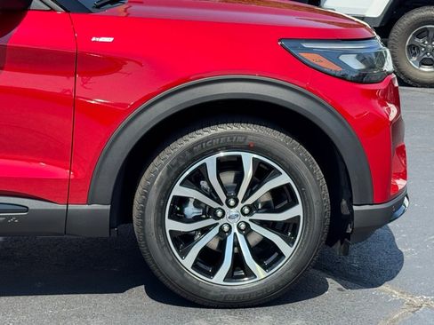 New 2025 Ford Explorer ST-Line image 51