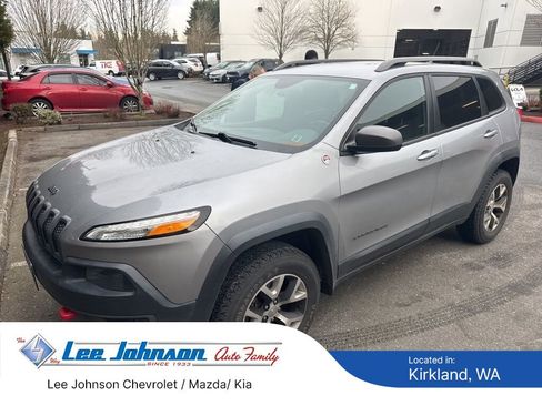 Used 2014 Jeep Cherokee Trailhawk w/ Comfort/Convenience Group image 1