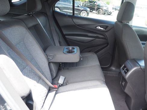 Used 2022 Chevrolet Equinox LT AWD/4WD image 19