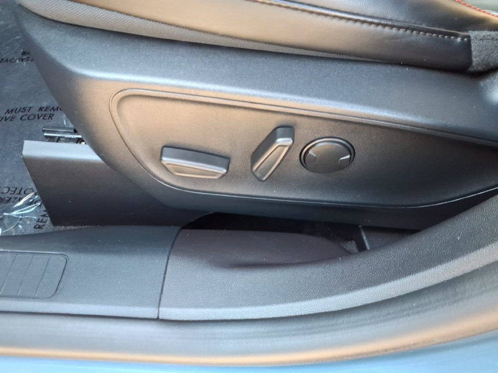 Used 2024 Ford Escape ST-Line w/ Tech Pack #1 AWD/4WD image 22