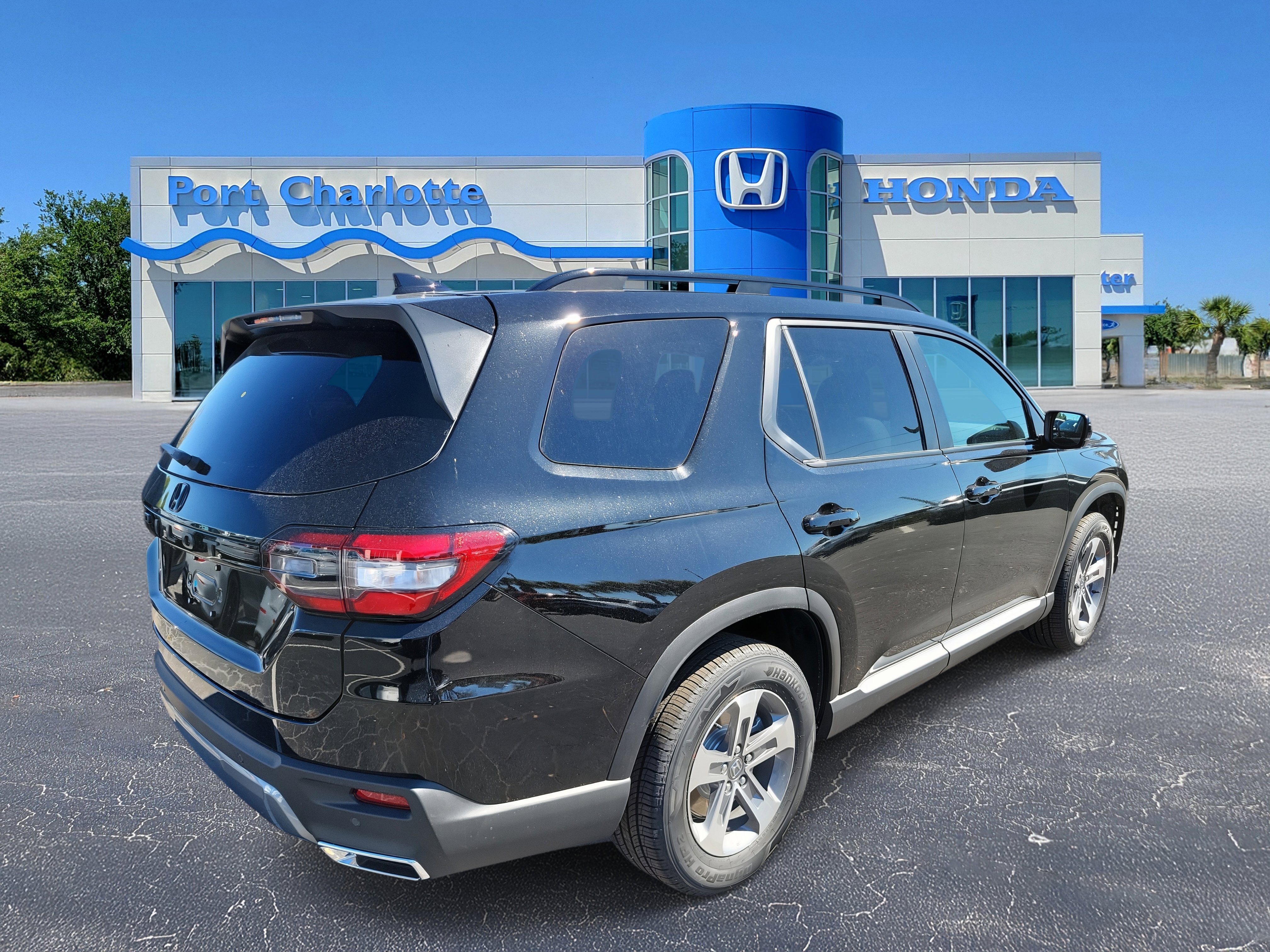 New 2026 Honda Pilot EX-L image 4