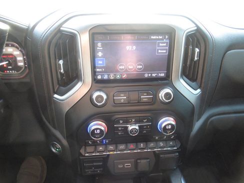 Used 2022 GMC Sierra 1500 Denali w/ Denali Reserve Package AWD/4WD image 31
