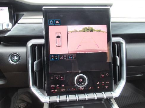 Used 2024 GMC Acadia Elevation w/ Luxury Package FWD image 28