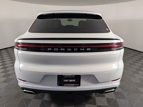 Certified 2026 Porsche Cayenne Coupe AWD/4WD image 6