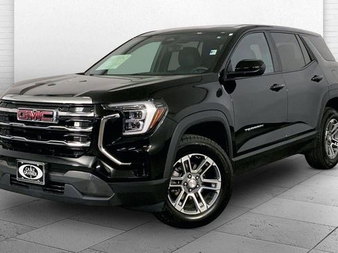 Used 2025 GMC Terrain Elevation FWD image 12