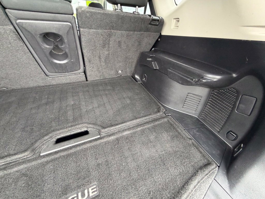 Used 2020 Nissan Rogue SV AWD/4WD image 46