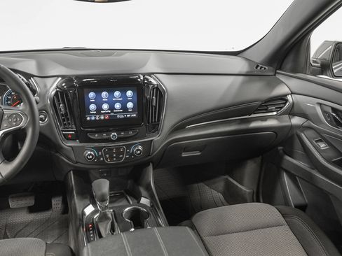 Used 2023 Chevrolet Traverse LT w/ LPO, Floor Liner Package AWD/4WD image 30
