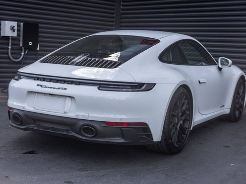 Used 2024 Porsche 911 Carrera GTS image 10