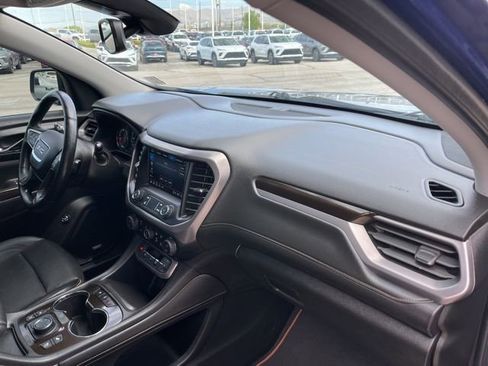 Used 2023 GMC Acadia AT4 w/ Technology Package AWD/4WD image 20