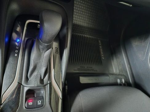 Certified 2020 Toyota Corolla LE FWD image 25