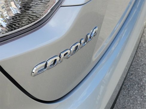Used 2026 Toyota Corolla LE image 6