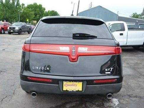Used 2011 Lincoln MKT AWD w/ 101A Rapid Spec Order Code image 7