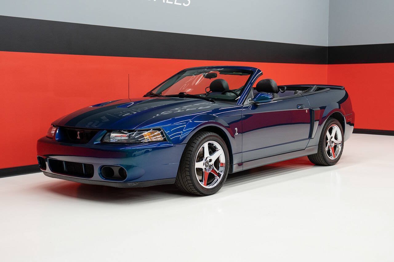 Used 2004 Ford Mustang Cobra RWD image 20