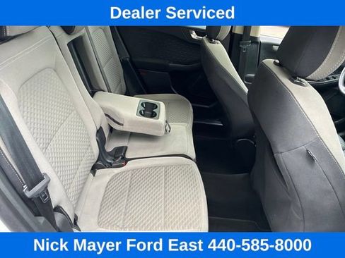 Used 2020 Ford Escape SE FWD image 18