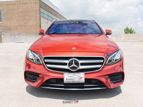 Used 2019 Mercedes-Benz E 300 image 2