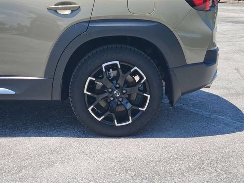 Certified 2025 MAZDA CX-50 Meridian Edition w/ Apex Package AWD/4WD image 31
