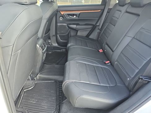 Used 2022 Honda CR-V Touring image 17